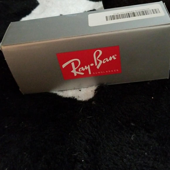 SOLD OUT. - Picture 4 of 6